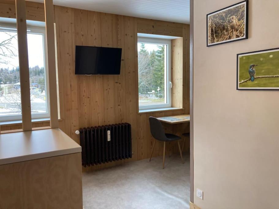 Studio Chaleureux Au Depart Des Sentiers Et Pistes De Ski Lajoux 외부 사진